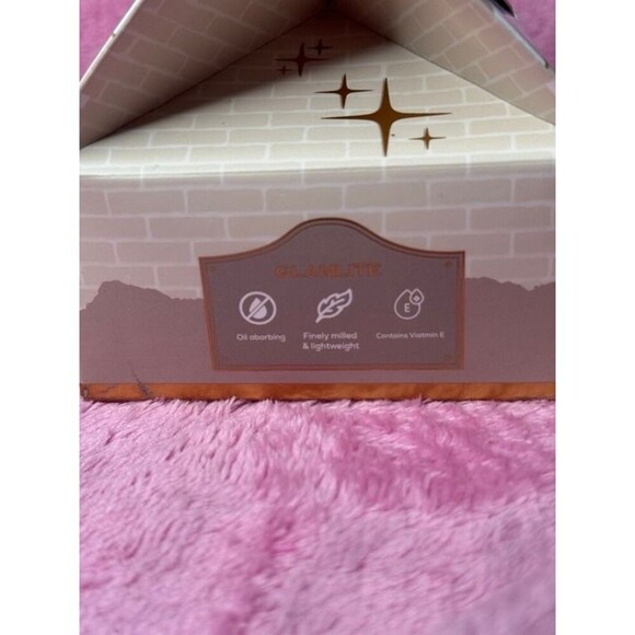 New! Glamlite Translucent Bake and Set Setting Powder BNIB NTW Cute Holiday Gift - Picture 4 of 4